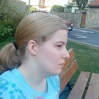 Profile Picture of Crystal Bowen (@crystalbowen272) on Twitter