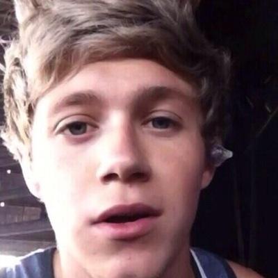 Profile Picture of Jodie (@@WhyNotMah0ne) on Twitter