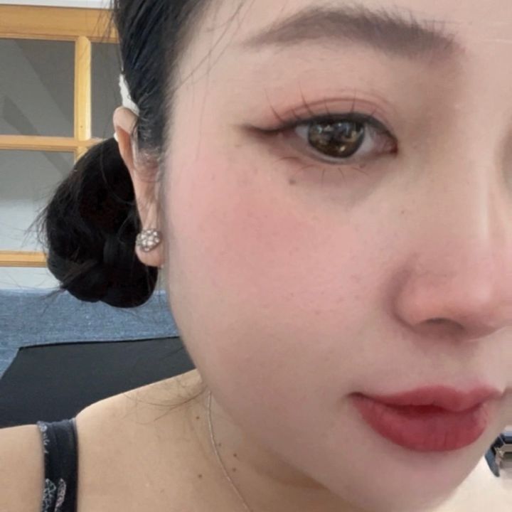 Profile Picture of In.loveAine (@i.lovemuay) on Tiktok