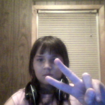 Profile Picture of Katelyn La Angle (@katelyndafallen) on Twitter