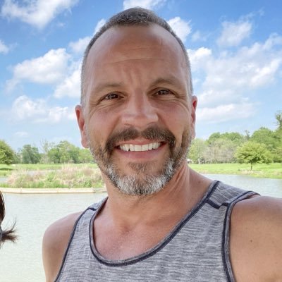 Profile Picture of Brett Alt (@brettalt) on Twitter