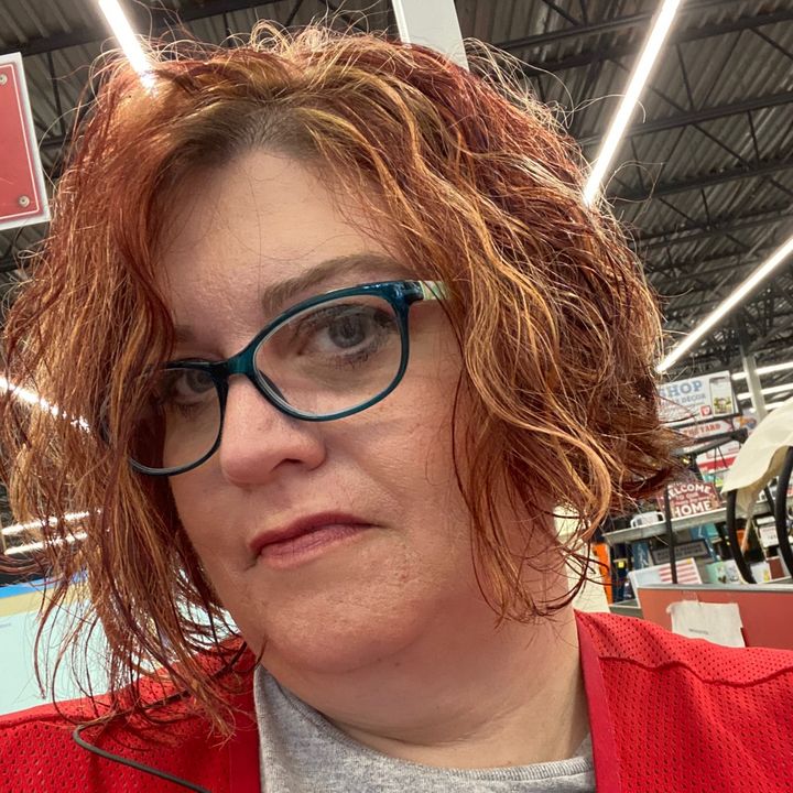 Profile Picture of Jen Light (@jlight77) on Tiktok