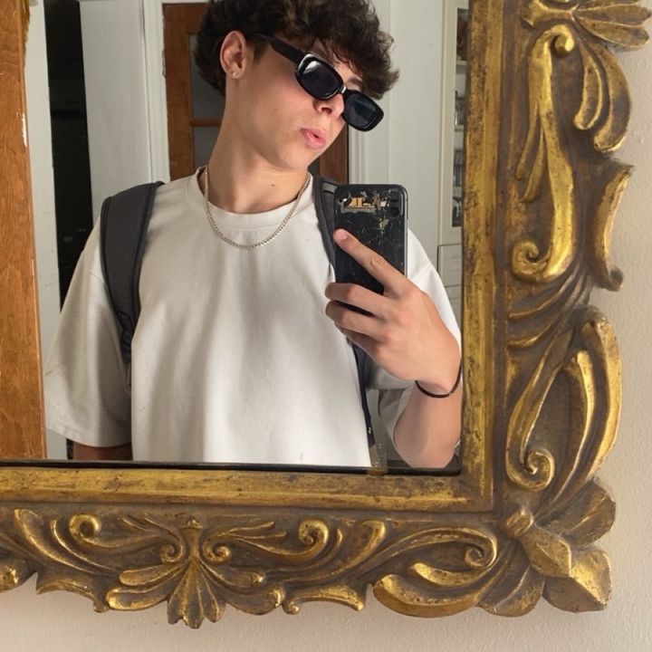Profile Picture of Cadieux (@keyancadieux0) on Tiktok