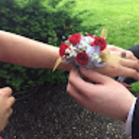 Profile Picture of Fire Gelly (@napalmarmalade) on Poshmark