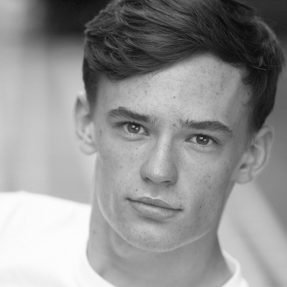 Profile Picture of William Robison (@w_robison) on Poshmark