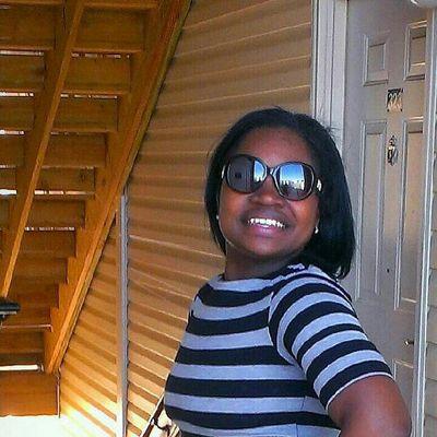 Profile Picture of Cassandra Mitchell (@cm12_cm) on Twitter