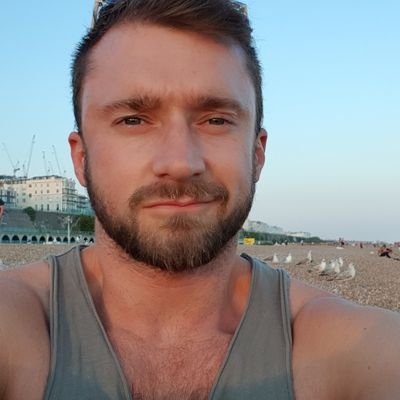 Profile Picture of Paul Stradling (@Stradbo) on Twitter