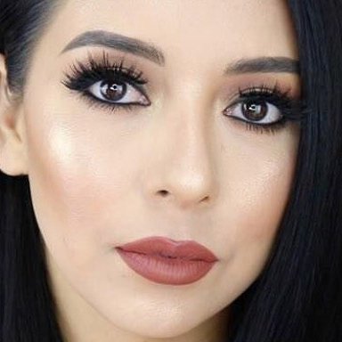 Profile Picture of Ester Castillo (@DaringDiamond8) on Twitter