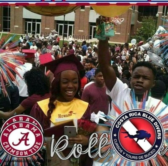 Profile Picture of Delphine Fennell (@delphinefennell) on Poshmark