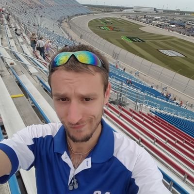 Profile Picture of Dan Gifford (@gobowlingdano) on Twitter