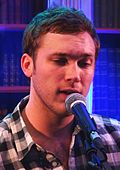 Profile Picture of Phillip Phillips discographyon Wikipedia