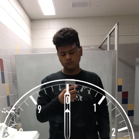 Profile Picture of Bryan Renovato (@bryan5) on Poshmark