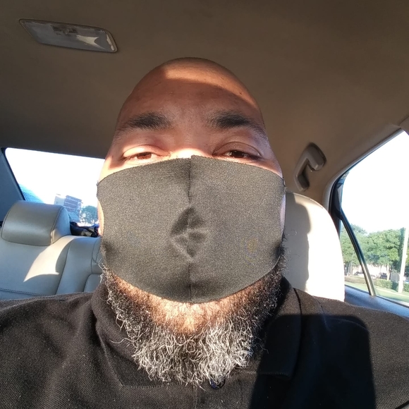 Profile Picture of Cedrick Cook (@ccedri) on Poshmark
