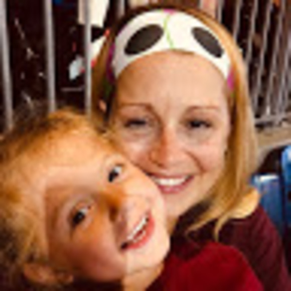 Profile Picture of Erin Krusen (@erinkrusen) on Poshmark