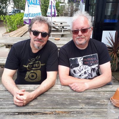 Doug Woods And Colin Powell - Twitter Profile Picture of Doug Woods And Colin Powell (@dougandcolin) on Twitter