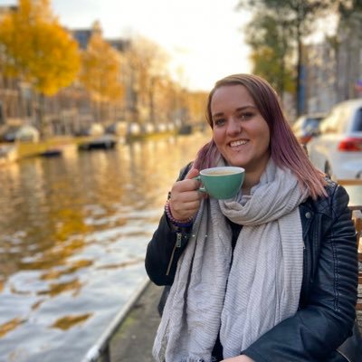 Profile Picture of Kim Slater (@KimeeS) on Twitter