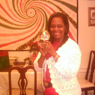 Profile Picture of Ann Herbert (@GmaAnnAbstract) on Twitter