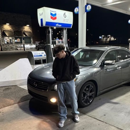 Profile Picture of Ryan (@ryan.ebert) on Tiktok