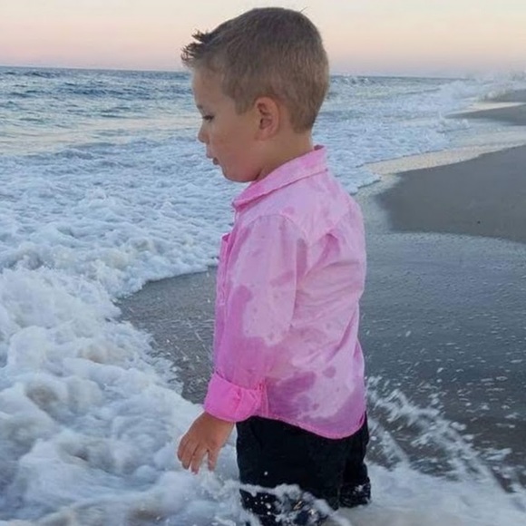 Profile Picture of Matthew Huesser (@matthewhuesser) on Poshmark