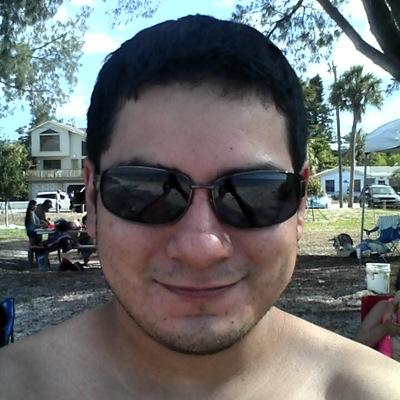 Profile Picture of Aaron (@AaronPuente86) on Twitter