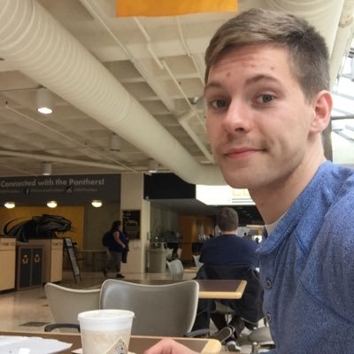 Profile Picture of Dan Shores (@ShannyDores) on Twitter