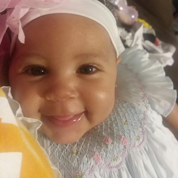 Profile Picture of Cheryl Calhoun (@cpurifoy) on Poshmark