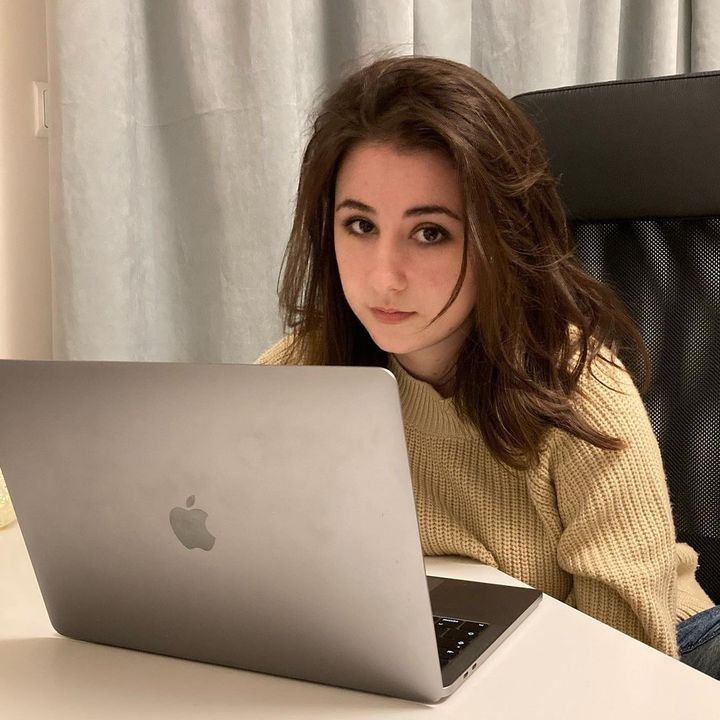 Profile Picture of randy_code_ (@randy_code_) on Tiktok