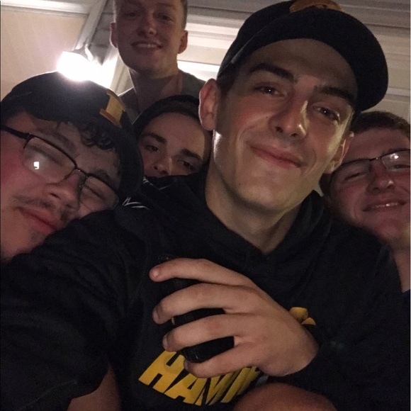 Profile Picture of Cade Chadima (@cchadima) on Poshmark