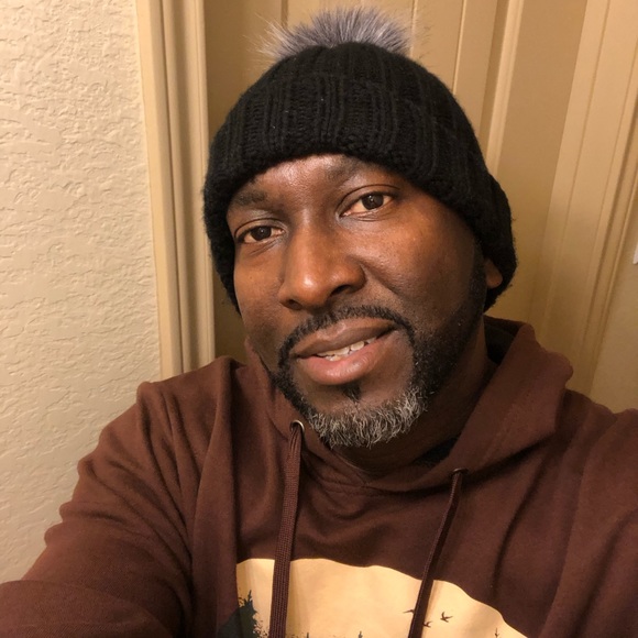 Profile Picture of Marc Bryan (@ikurzp) on Poshmark