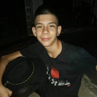 Profile Picture of Roberth Beltran (@roberth.beltran.96) on Facebook