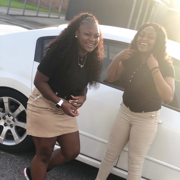 Profile Picture of Taye Gillard (@taybaaby) on Poshmark