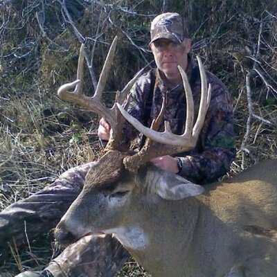 Profile Picture of Chad Hazelwood (@chadhaze7) on Twitter