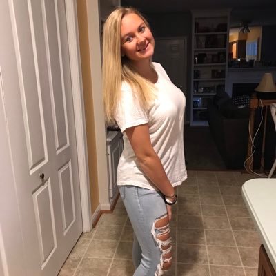Profile Picture of Michaela Reid (@mickeyreid7) on Twitter