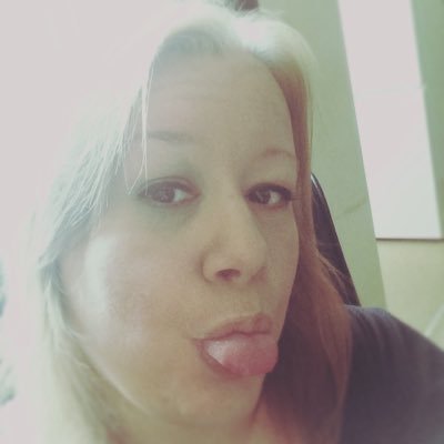 Profile Picture of Melanie Jane (@Mel4Karl4eva) on Twitter