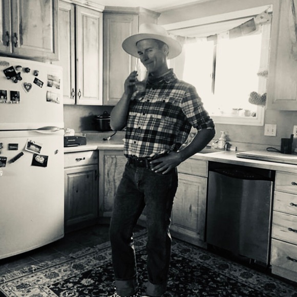 Carson Dunn - Poshmark Profile Picture of Carson Dunn (@cdunn98) on Poshmark