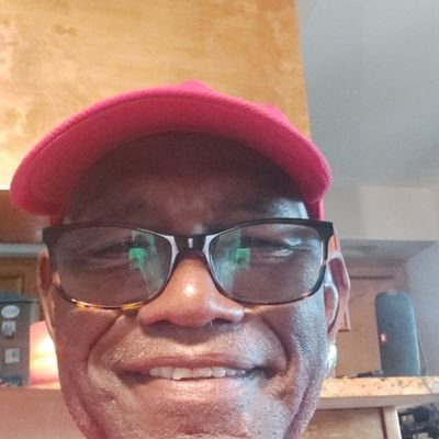 Profile Picture of Larry Hopkinson Twitter