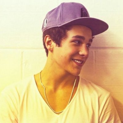 Profile Picture of Mariana Toledo (@marianatoledo27) on Twitter