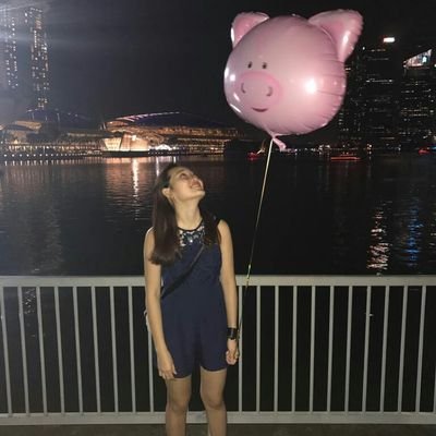 Profile Picture of Huifen (@huifen_goh) on Twitter