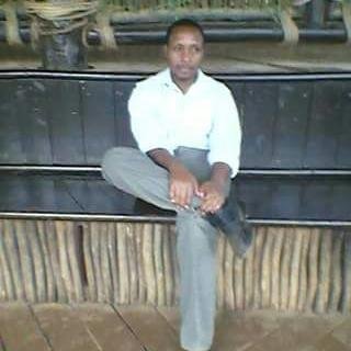 Profile Picture of Reuben Mark (@reubenie) on Twitter