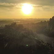 Profile Picture of Adrian Yong (@ay1425) on Youtube