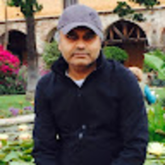Profile Picture of Rajen Iyer (@rajeniyer) on Poshmark