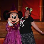 Profile Picture of Lisa Wrobel (@misslisaw) on Instagram