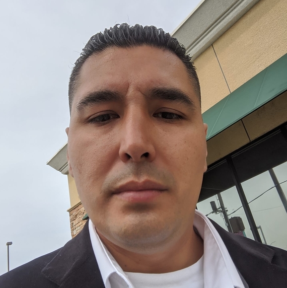 Profile Picture of Adrian Tornero (@torneroadrian) on Poshmark