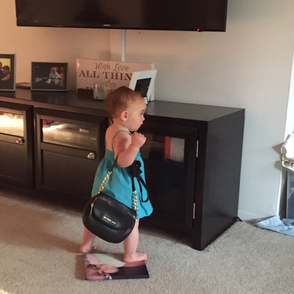 Kerrianne Staropoli - Poshmark Profile Picture of Kerrianne Staropoli (@kstar222) on Poshmark