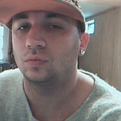 Profile Picture of Vincent Aiello (@vrocknyc) on Twitter