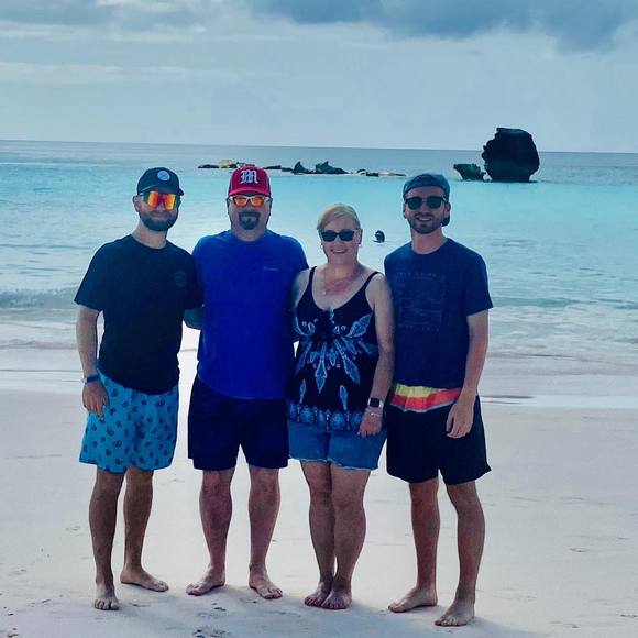 Lorrie Yacko zvoncheck - Poshmark Profile Picture of Lorrie Yacko zvoncheck (@lazvon) on Poshmark