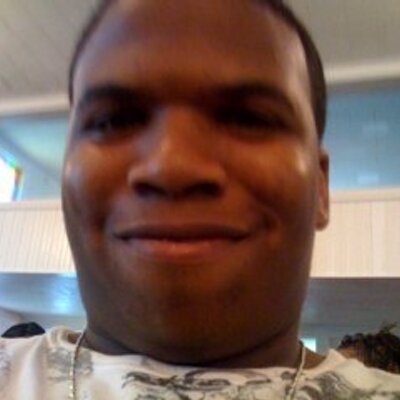 Profile Picture of Robert Pouncey (@rob0628) on Twitter