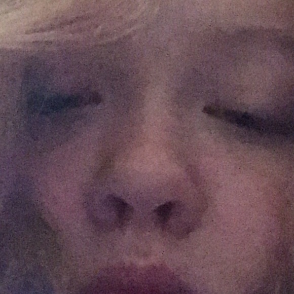 Profile Picture of Kay kay Takach (@kaykaytakach) on Poshmark