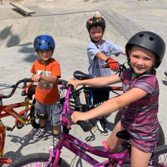 Profile Picture of Jackie Nilson (@jackienilson1) on Poshmark