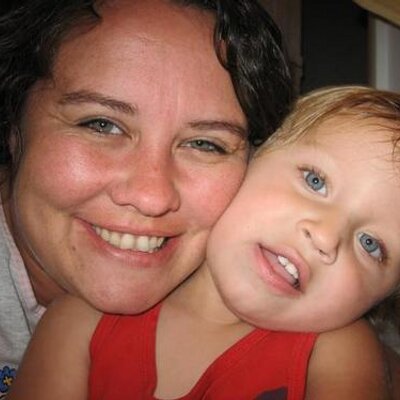 Profile Picture of Crystal Werner (@SweedyTweedy) on Twitter